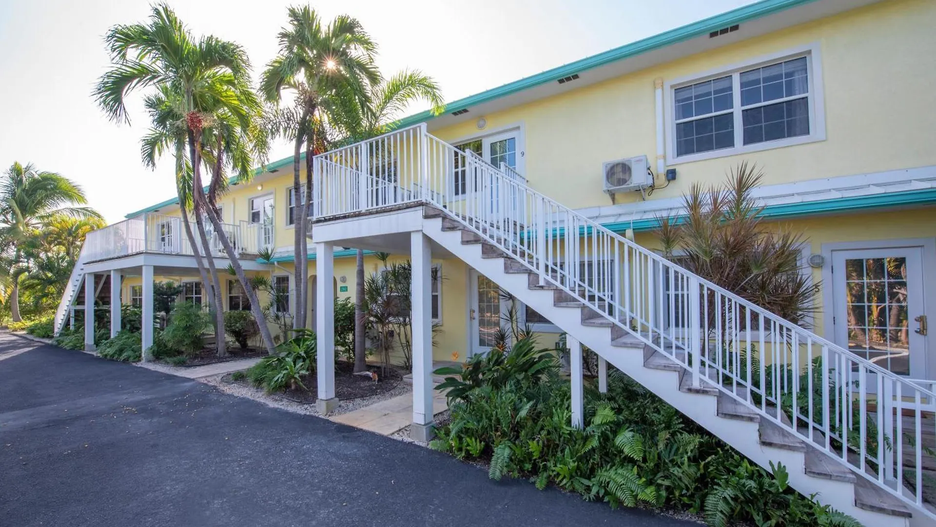 Snug Harbour View Condo #2 George Town